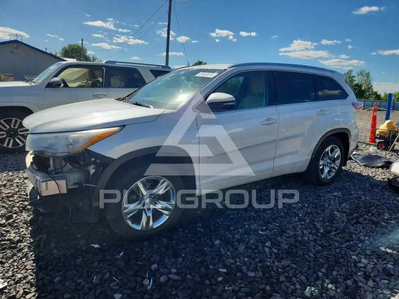 2015 Toyota Highlander фото