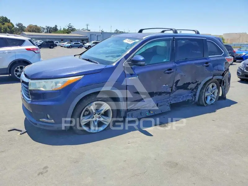 2015 Toyota Highlander фото