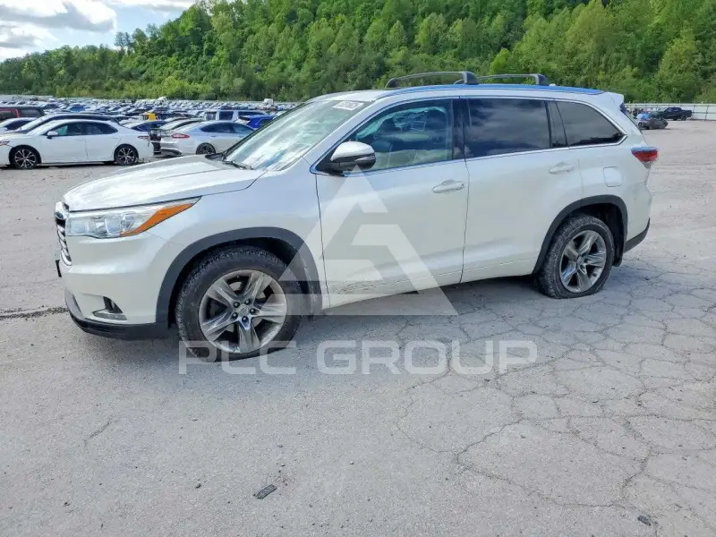 2015 Toyota Highlander фото