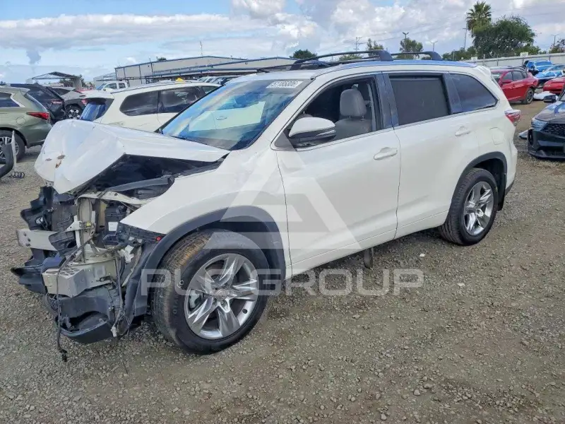 2015 Toyota Highlander photo