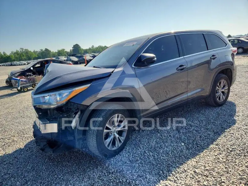 2015 Toyota Highlander photo