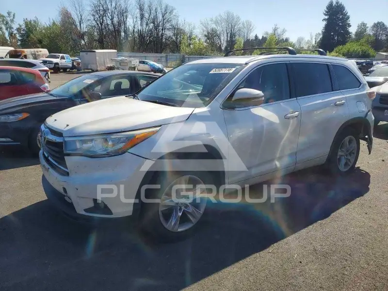 2015 Toyota Highlander фото