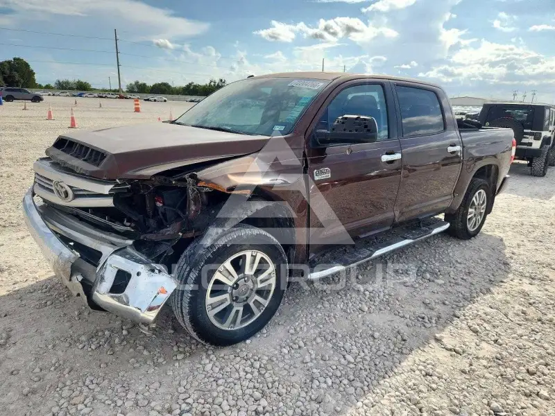2015 Toyota TUNDRA photo
