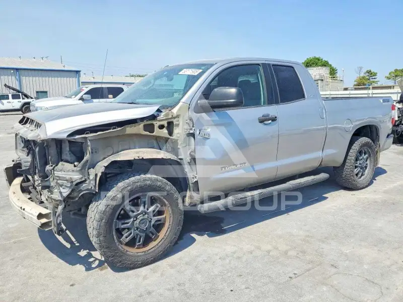 2015 Toyota TUNDRA photo
