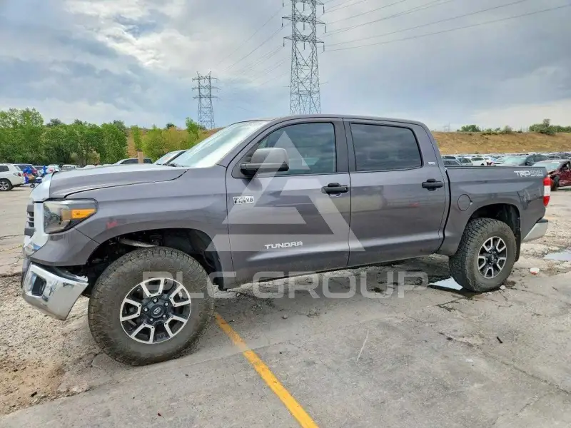 2015 Toyota TUNDRA photo