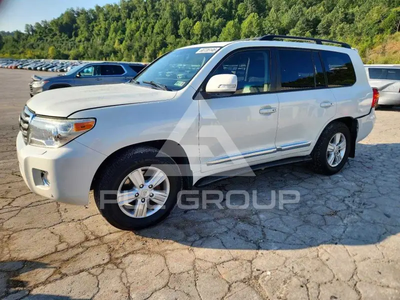 2015 Toyota LAND CRUISER фото
