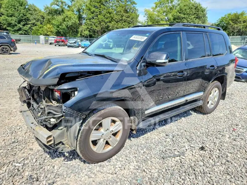2015 Toyota LAND CRUISER photo