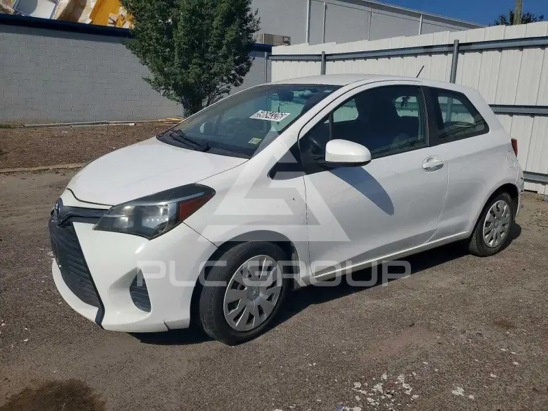 2015 Toyota YARIS фото