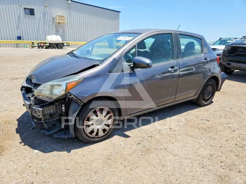 2015 Toyota YARIS photo