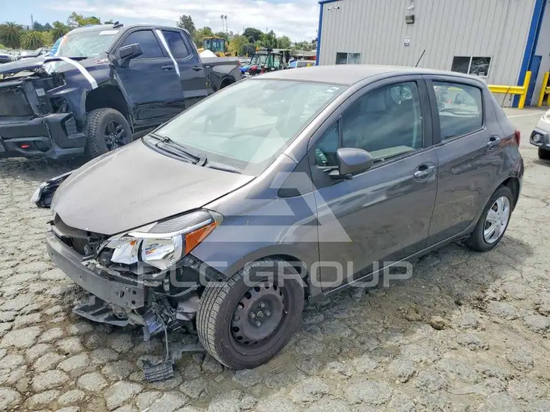 2015 Toyota YARIS фото
