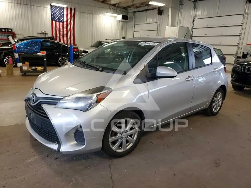 2015 Toyota YARIS photo