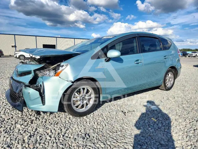 2015 Toyota PRIUS photo