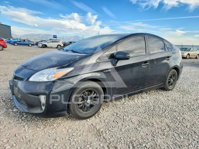 2015 Toyota PRIUS фото