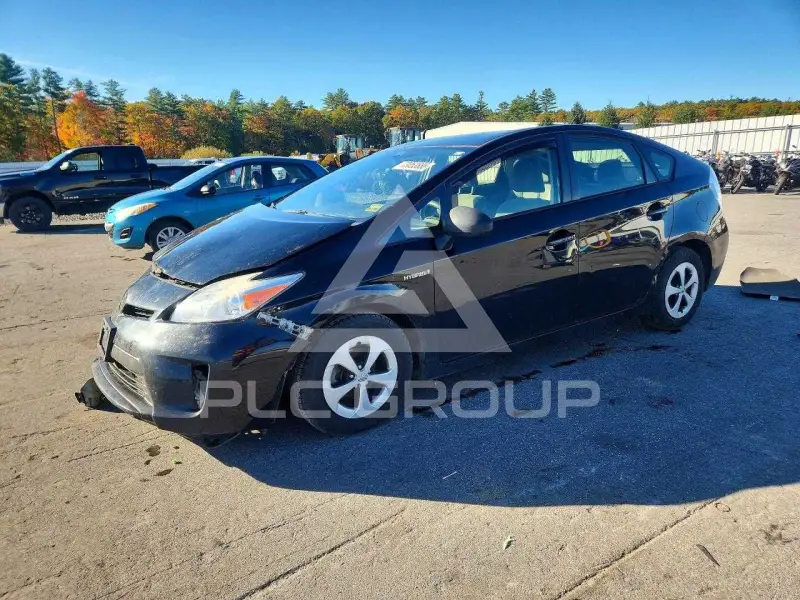 2015 Toyota PRIUS photo