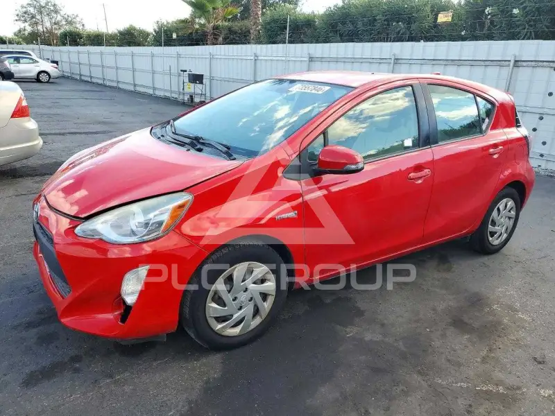 2015 Toyota PRIUS photo