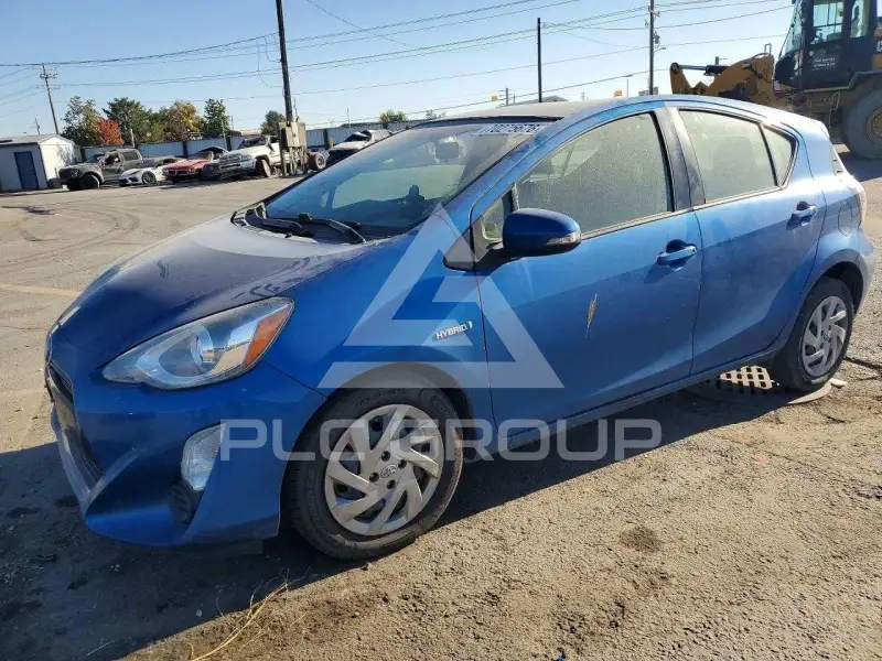 2015 Toyota PRIUS фото