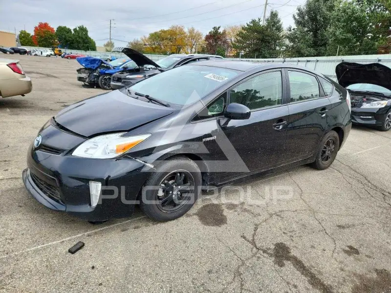 2015 Toyota PRIUS photo