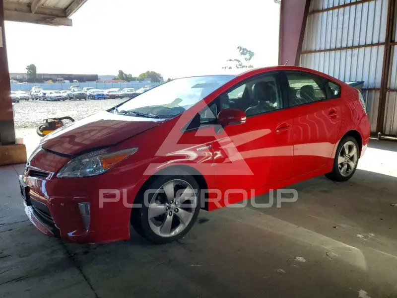 2015 Toyota PRIUS фото