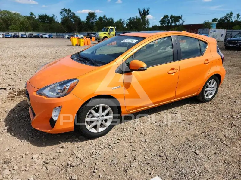 2015 Toyota PRIUS фото