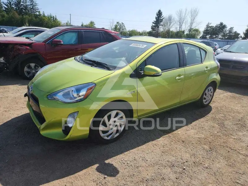 2015 Toyota PRIUS photo