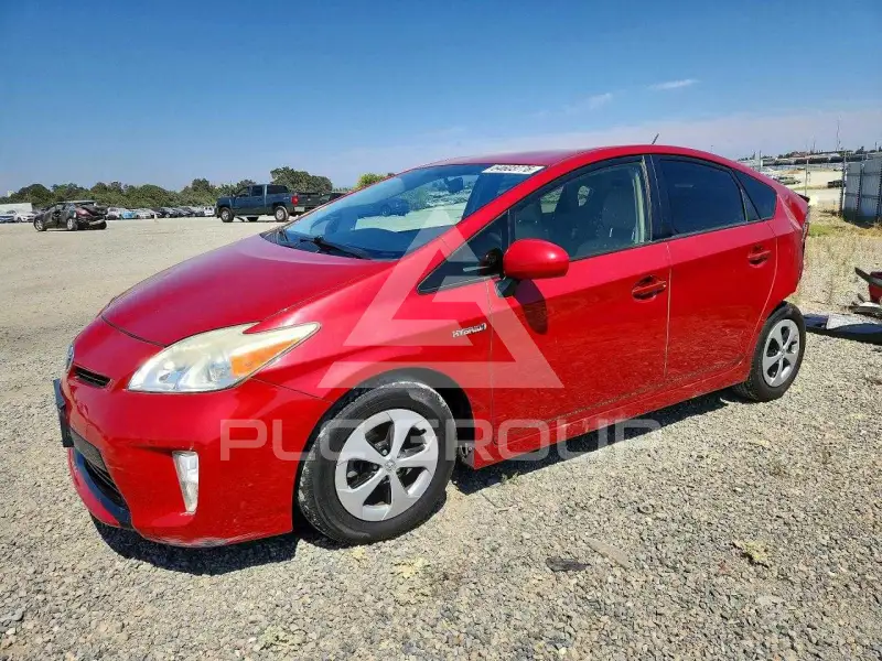 2015 Toyota PRIUS фото