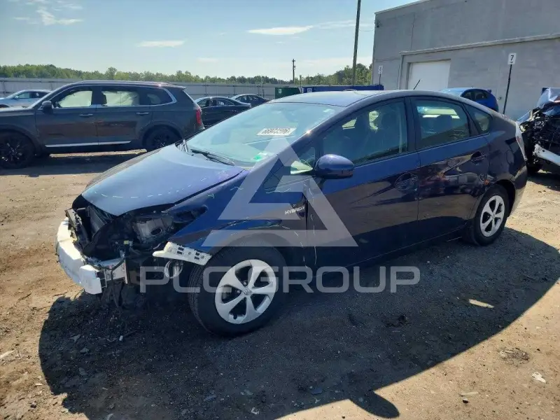 2015 Toyota PRIUS фото
