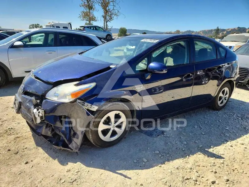 2015 Toyota PRIUS фото