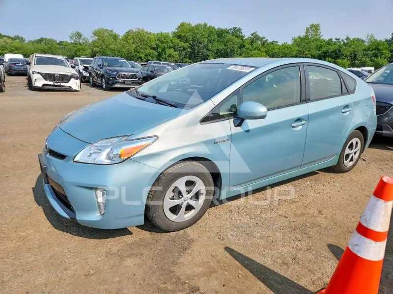 2015 Toyota PRIUS фото