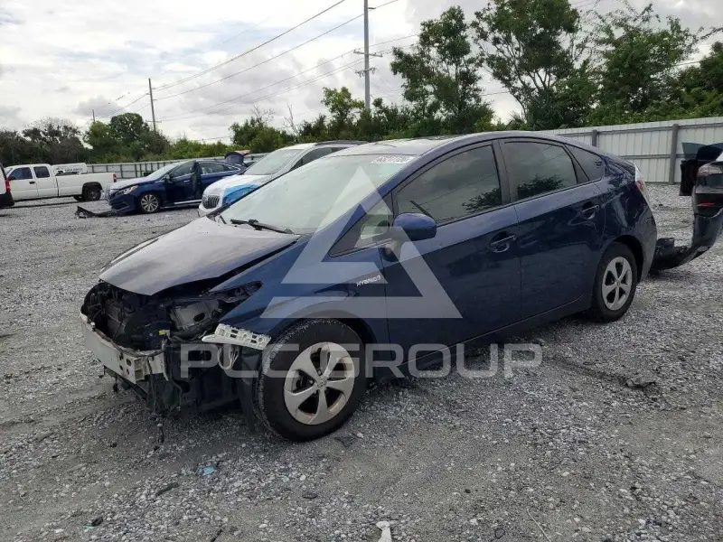 2015 Toyota PRIUS фото