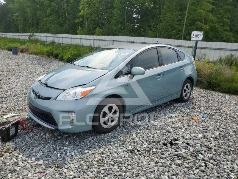 2015 Toyota PRIUS фото