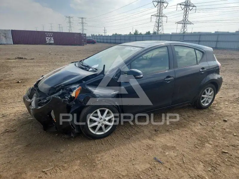 2015 Toyota PRIUS фото