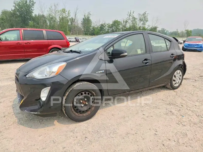 2015 Toyota PRIUS фото
