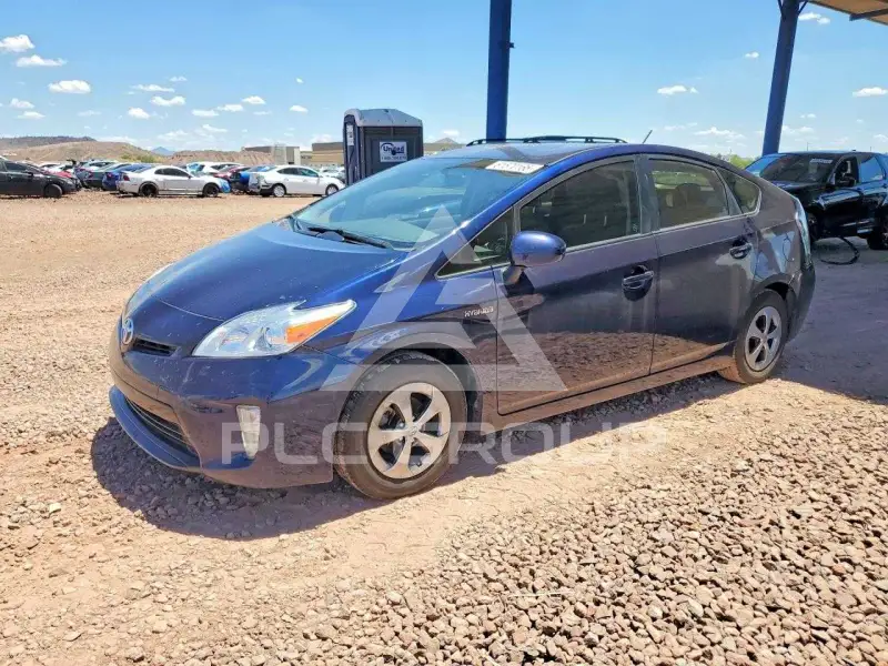 2015 Toyota PRIUS photo