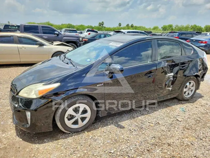 2015 Toyota PRIUS фото