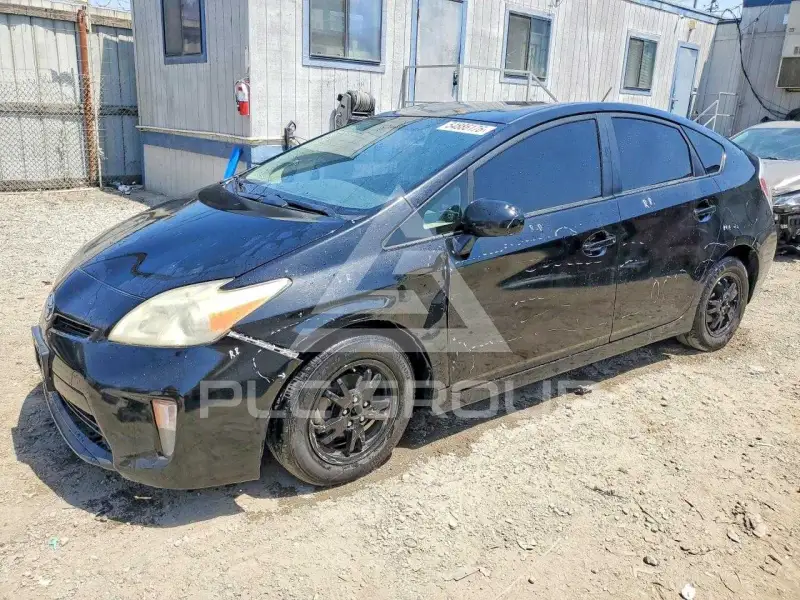 2015 Toyota PRIUS фото
