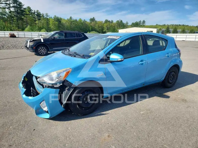 2015 Toyota PRIUS photo