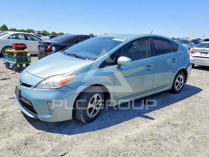 2015 Toyota PRIUS фото