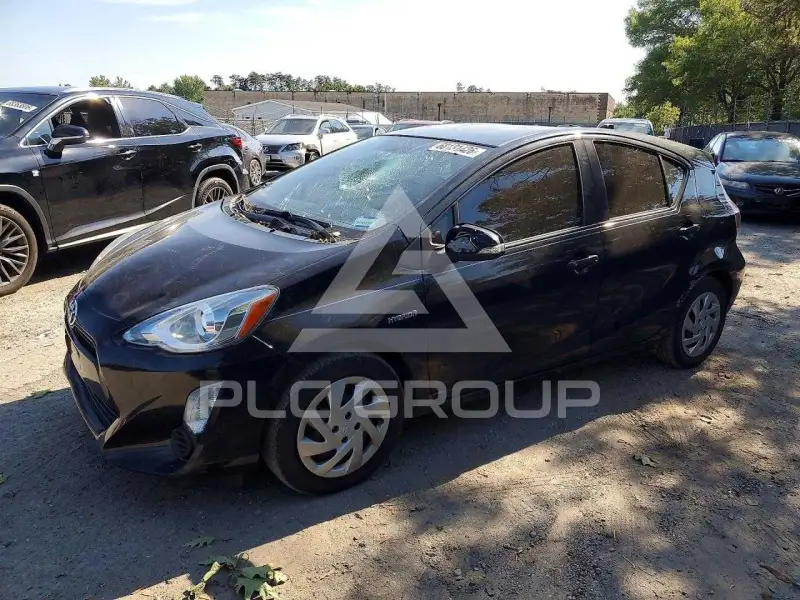 2015 Toyota PRIUS photo