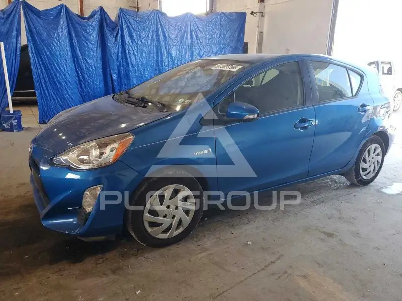 2015 Toyota PRIUS photo