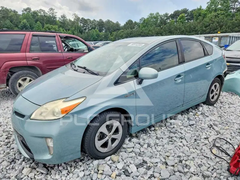 2015 Toyota PRIUS photo