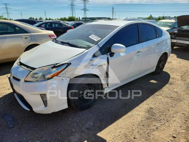 2015 Toyota PRIUS фото