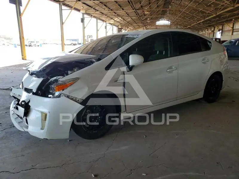 2015 Toyota PRIUS фото