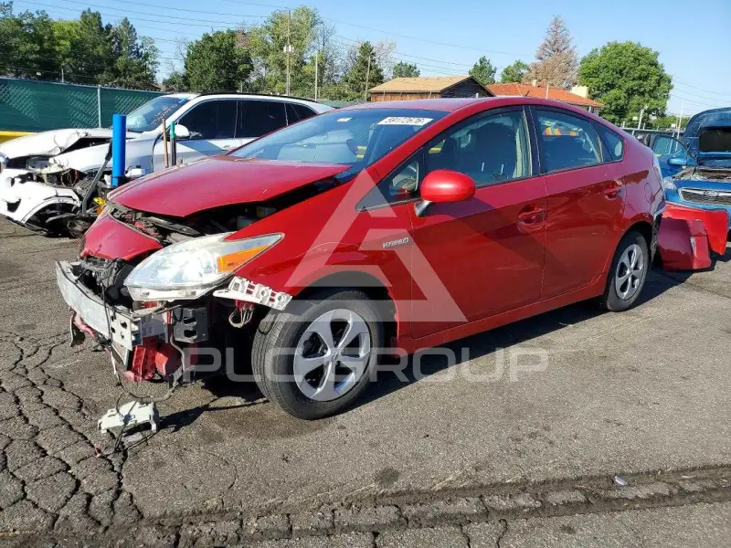 2015 Toyota PRIUS фото