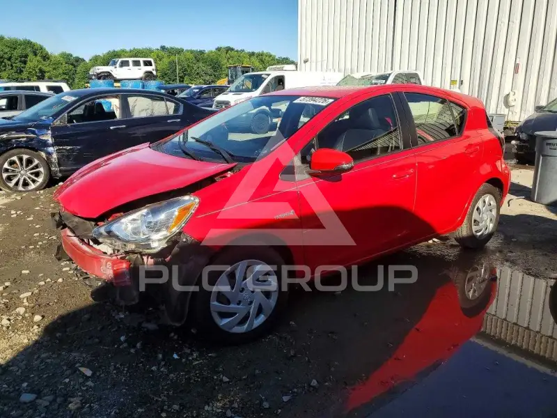 2015 Toyota PRIUS фото