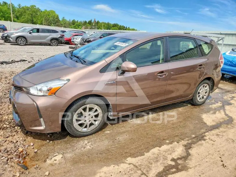 2015 Toyota PRIUS фото