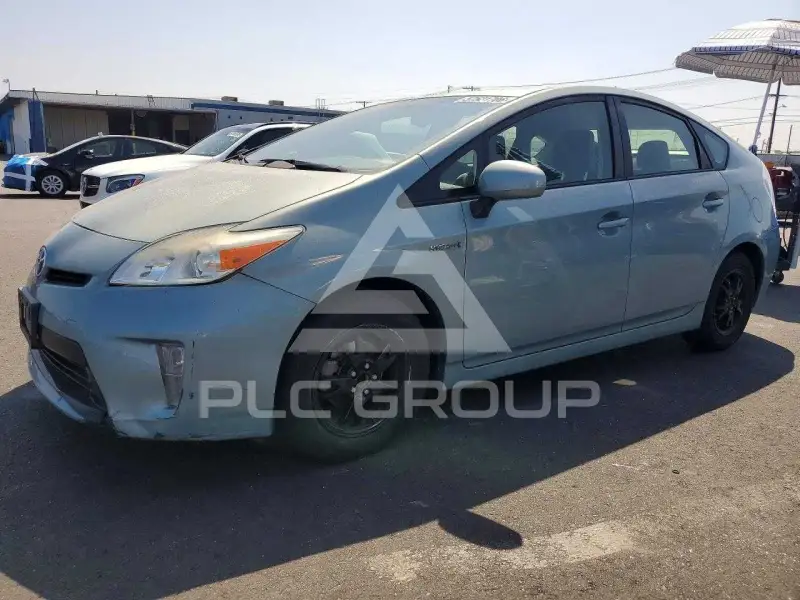 2015 Toyota PRIUS фото