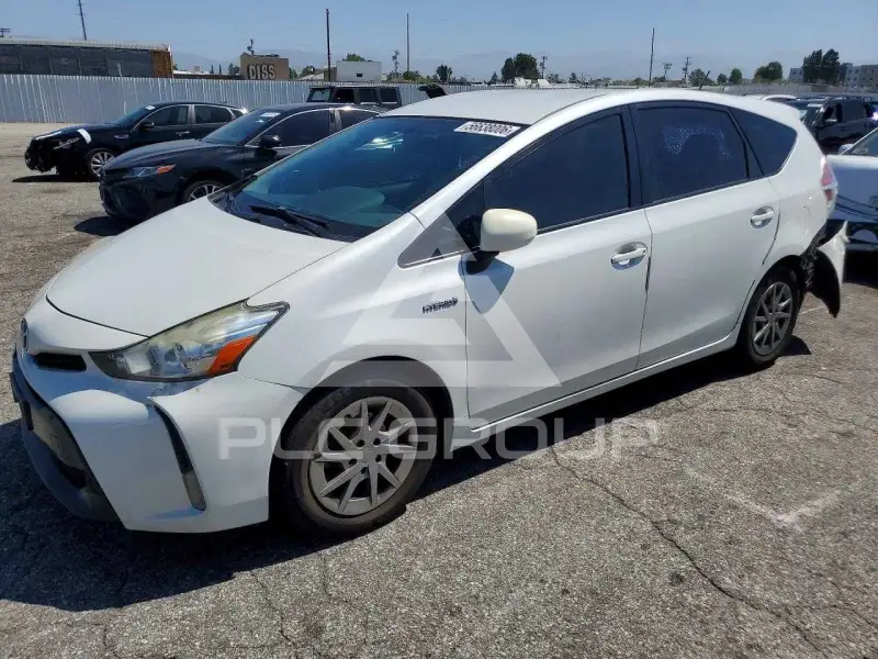 2015 Toyota PRIUS фото