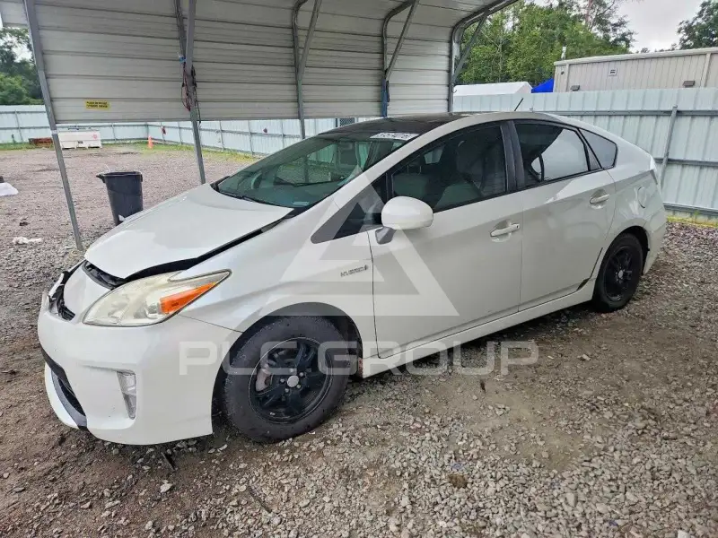 2015 Toyota PRIUS фото