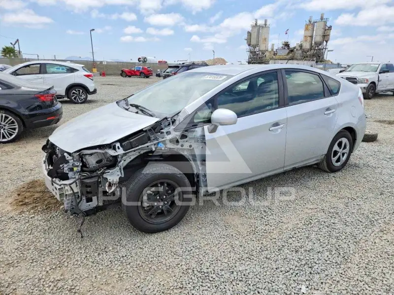 2015 Toyota PRIUS photo