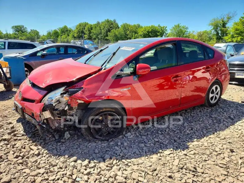 2015 Toyota PRIUS photo